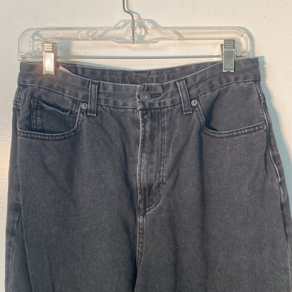 American Eagle Curvy Mom Jean Extra Long - Picture 2 of 6